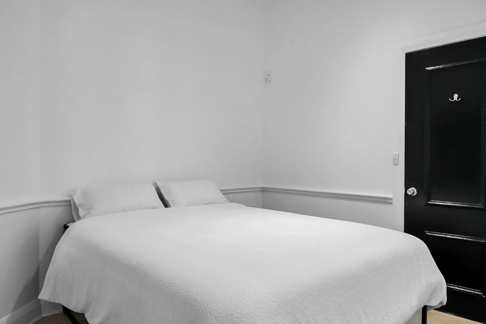 Venus By The Harbour Budget Hotel ซิดนีย์ ภายนอก รูปภาพ